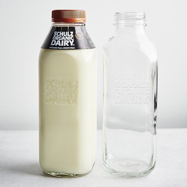 Schulz Milk Full Cream 1L Glass Bottle