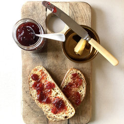 The Corner Store Network Mulberries Jam 175g